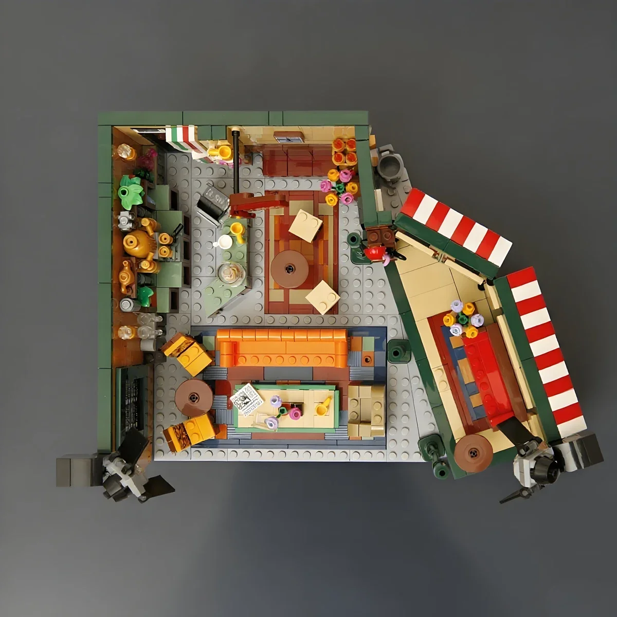 Friends House Family Classic C - Lego Building Blocks ulasan dan harga